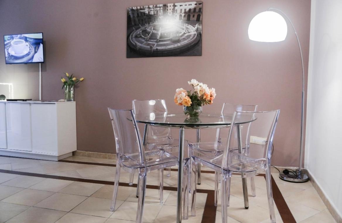 Sole Apartment Палермо Екстериор снимка