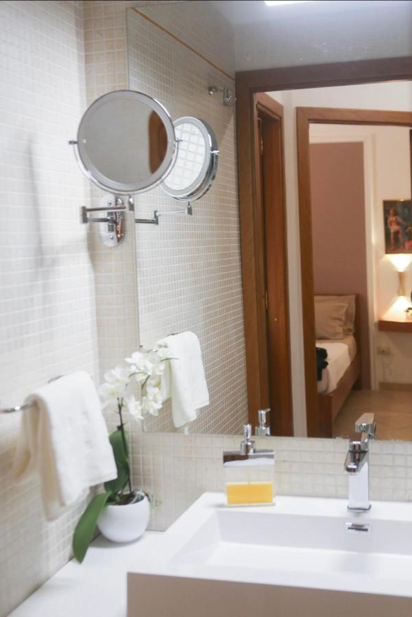 Sole Apartment Палермо Екстериор снимка